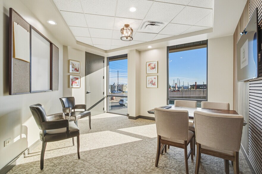More Photos Of 5801 Logan St, Denver Research And Development For Lease