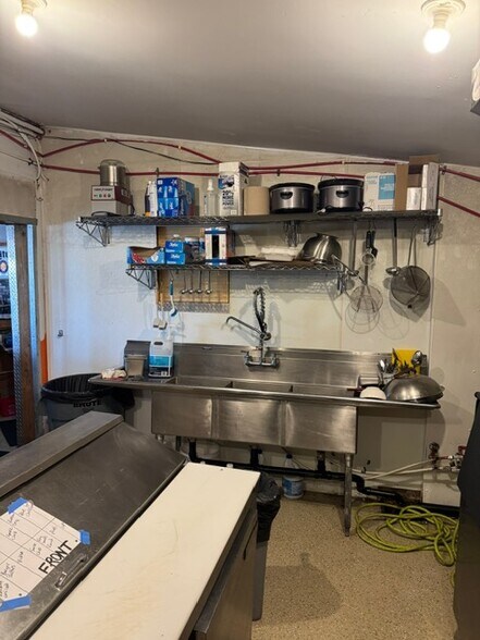 More Photos Of 1550 W Old Highway Rd, Morgan Restaurant For Sale