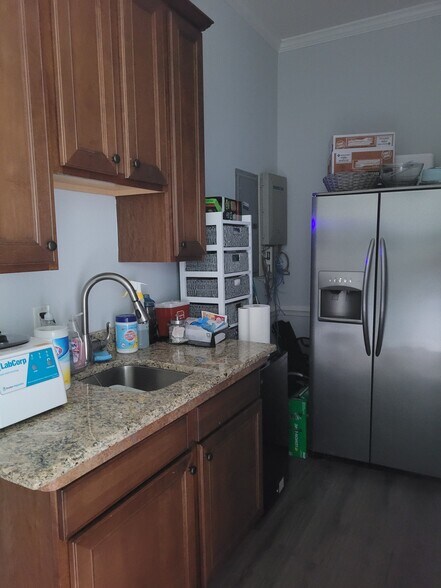 More Photos Of 1110 Satellite Blvd, Suwanee Office For Sale