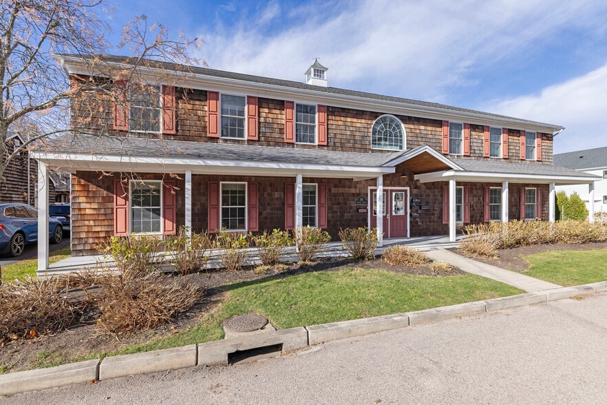 More Photos Of 14 Clinton Ave, Jamestown Apartments For Sale