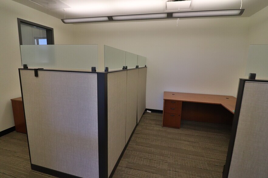 More Photos Of 502 33rd St, Cody Medical For Sale