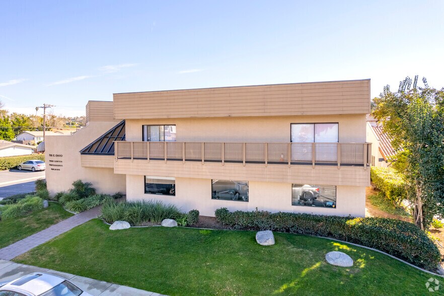 More Photos Of 735 E Ohio Ave, Escondido Medical For Lease
