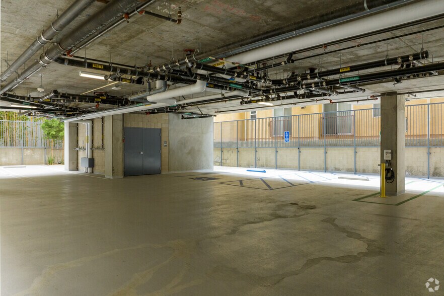 More Photos Of 1775 Beloit Ave, Los Angeles Apartments For Sale