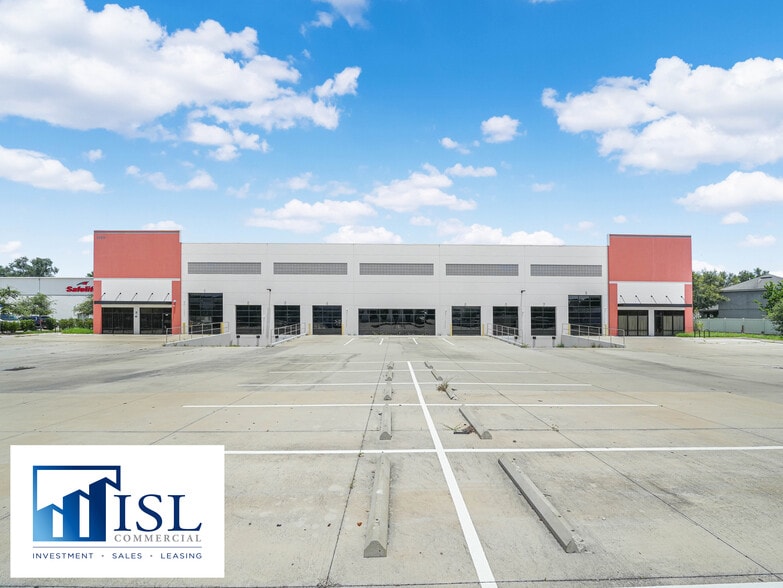 More Photos Of 6769 Curtis St, Orlando Warehouse For Lease