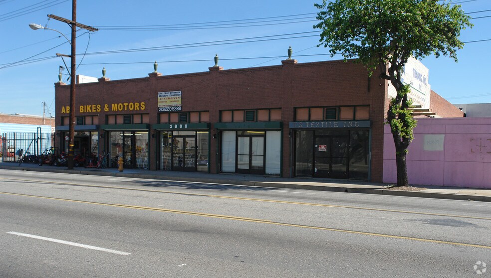 Primary Photo Of 2900 S Santa Fe Ave, Vernon Warehouse For Sale