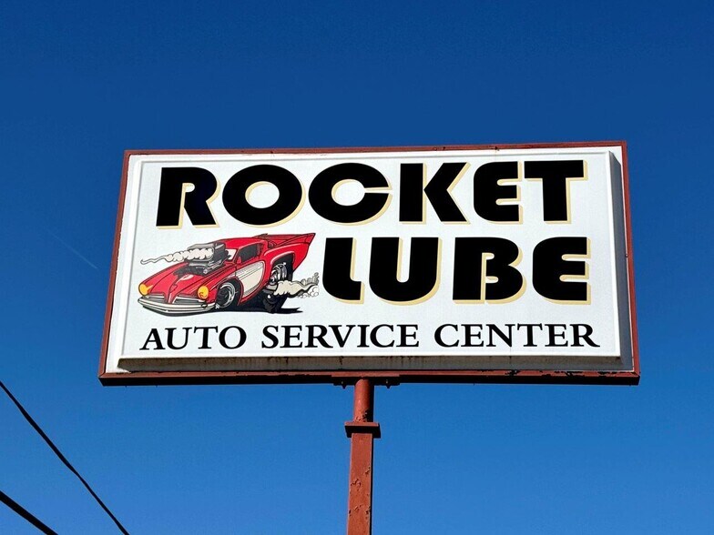 More Photos Of 2841 Old Franklin Tpke, Rocky Mount Auto Repair For Sale