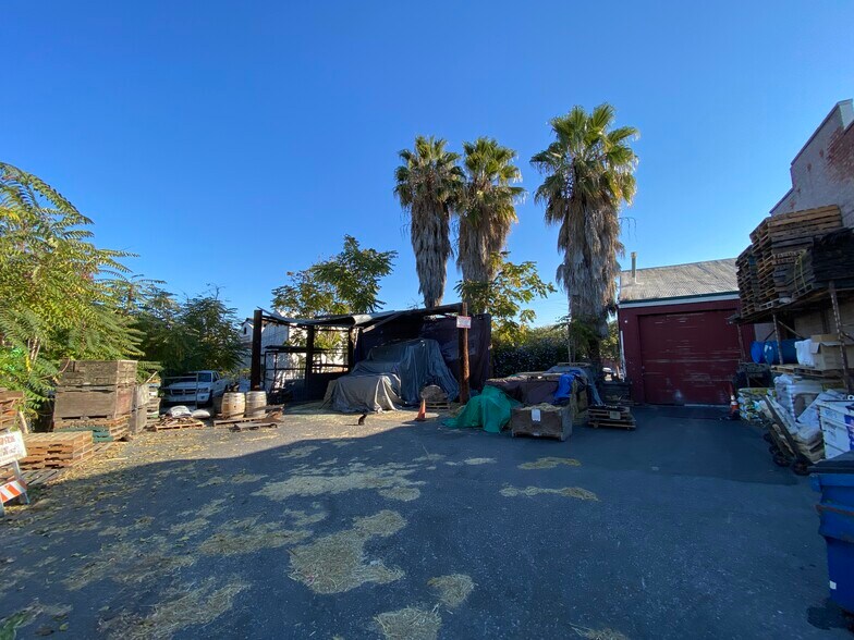 More Photos Of 757 W San Carlos St, San Jose Unknown For Lease