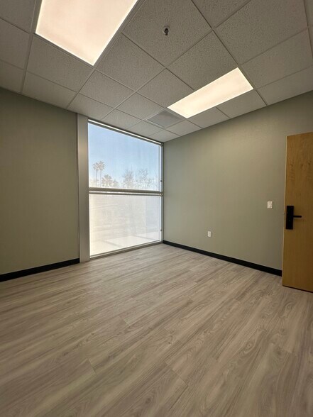 More Photos Of 505 E Santa Clara St, San Jose Apartments For Lease