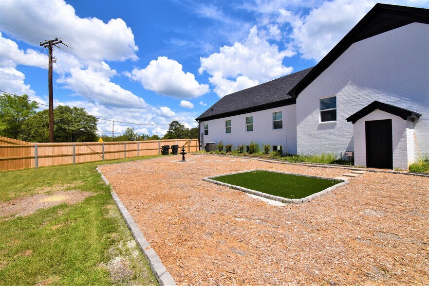 More Photos Of 4456 FM 2767, Tyler Religious Facility For Sale