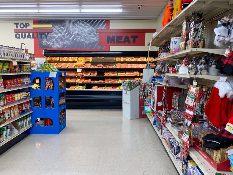 More Photos Of 25817 State Hwy 64, Pittsburg Supermarket For Sale