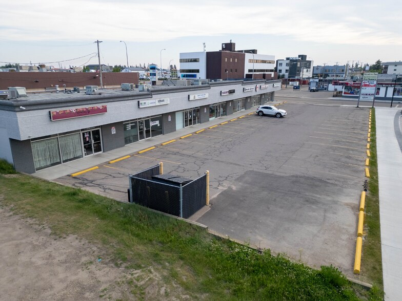 More Photos Of 210 McLeod Ave, Spruce Grove General Retail For Sale