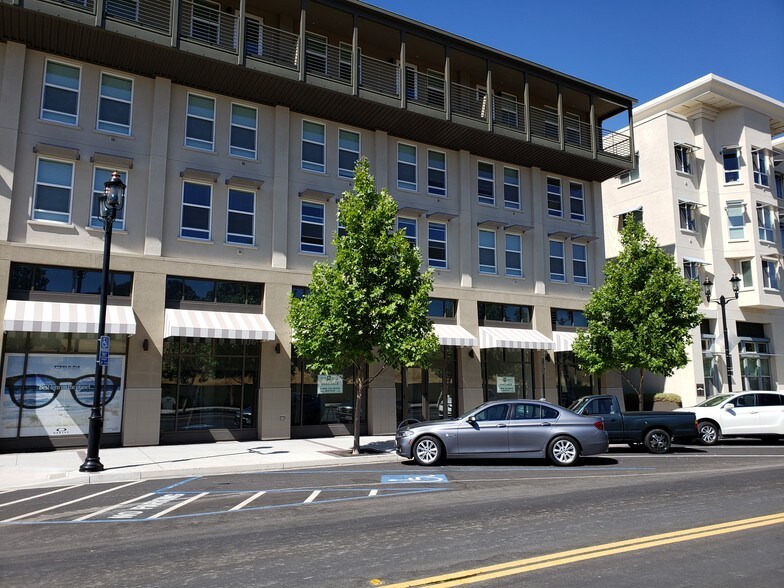 More Photos Of 1375-1411 Sycamore Ave, Hercules Unknown For Lease