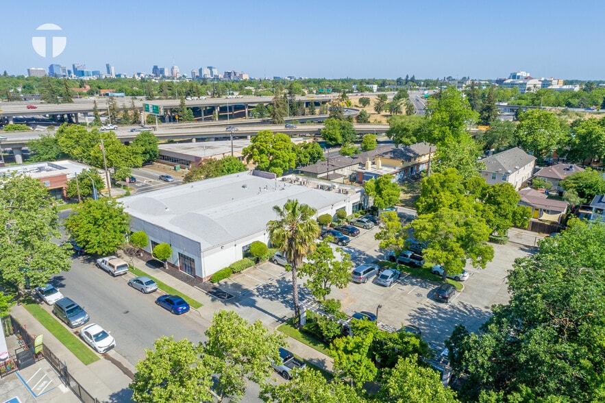 More Photos Of 2331 Alhambra Blvd, Sacramento Medical For Lease