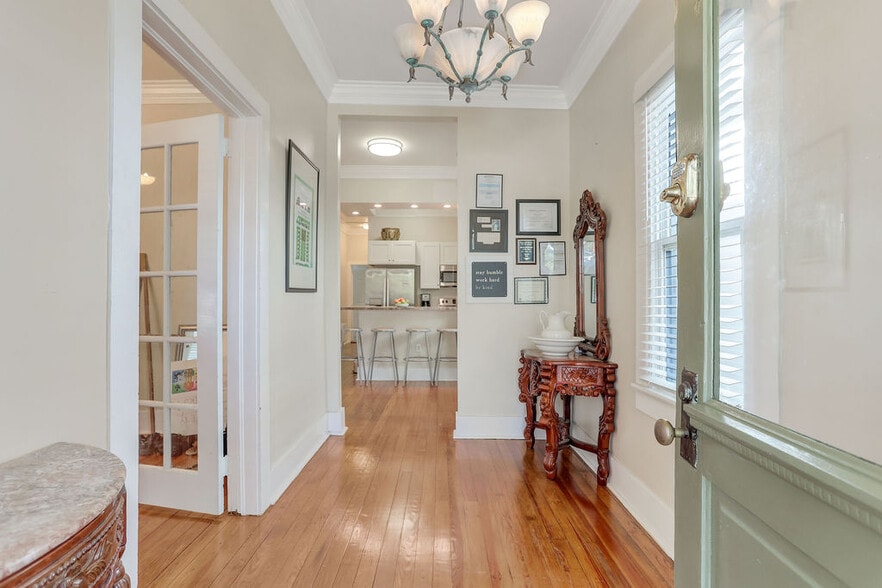 More Photos Of 913-917 W 38th st, Savannah Apartments For Sale