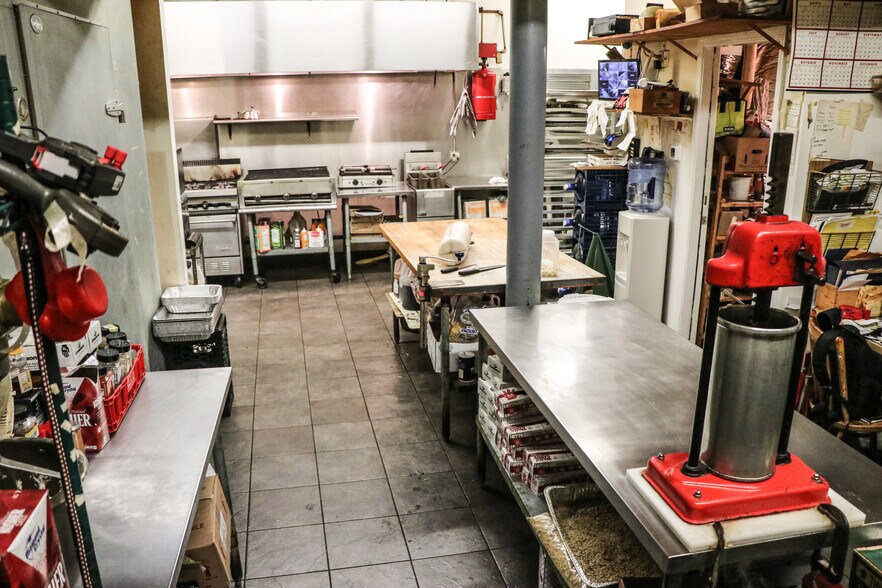 More Photos Of 4 Western Ave, Marlboro Storefront Retail Residential For Sale