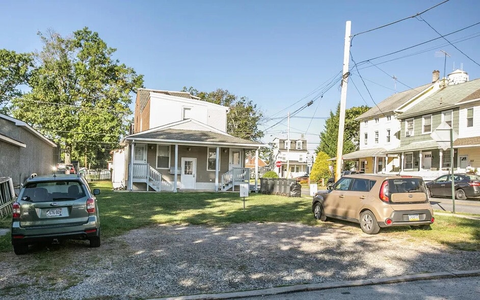 More Photos Of 237 Franklin Ave, Phoenixville Apartments For Sale