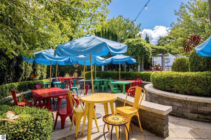 More Photos Of 104 W Main St, Lake Leelanau Restaurant For Sale