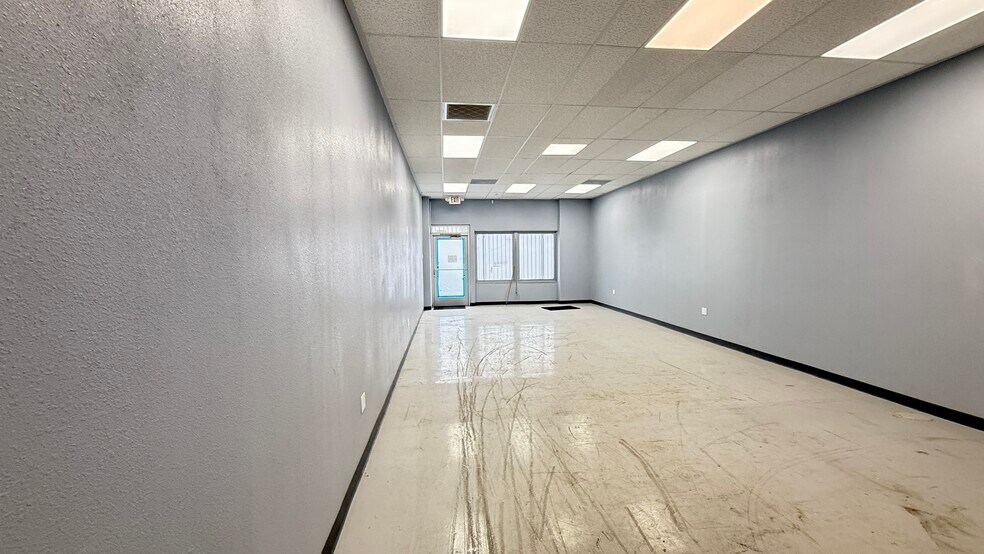 More Photos Of 1233-1235 N E St, San Bernardino Restaurant For Lease
