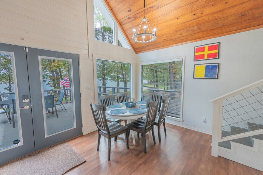 More Photos Of 108 E Barker Creek Dr, Scroggins Specialty For Sale