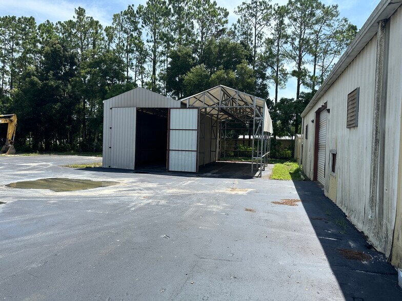 More Photos Of 13595 SE 31st Ave, Summerfield Unknown For Lease