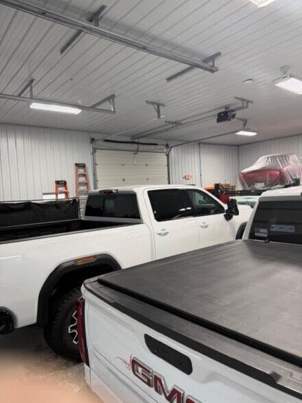 More Photos Of 6360 Dean Pky, Ontario Distribution For Sale