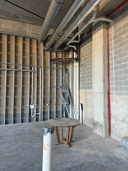 More Photos Of 205 E Grand River Ave, East Lansing Apartments For Lease