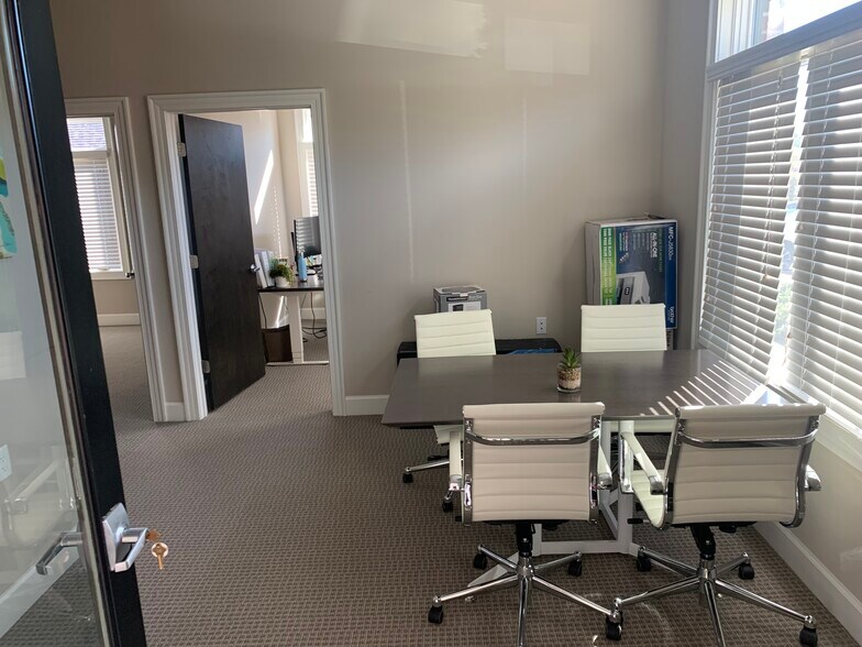 More Photos Of 1764 Heritage Center Dr, Wake Forest Office For Lease