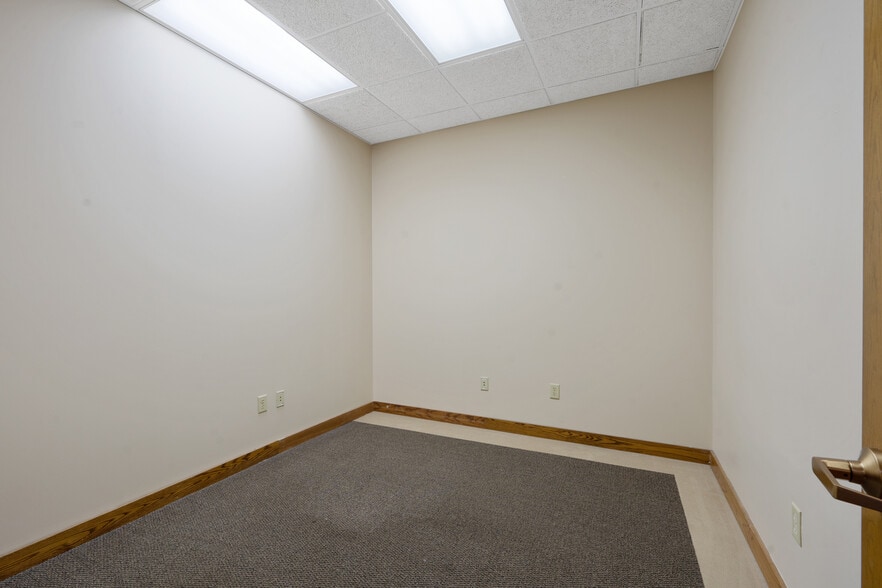 More Photos Of 344 W Genesee St, Syracuse Loft Creative Space For Lease