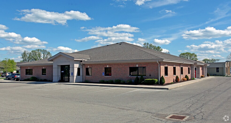 Primary Photo Of 8514-8518 N Dixie Dr, Dayton Medical For Lease