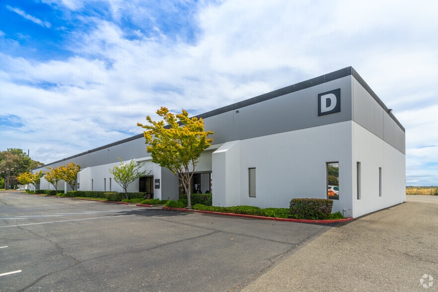 More Photos Of 3582-3588 Arden Rd, Hayward Warehouse For Lease