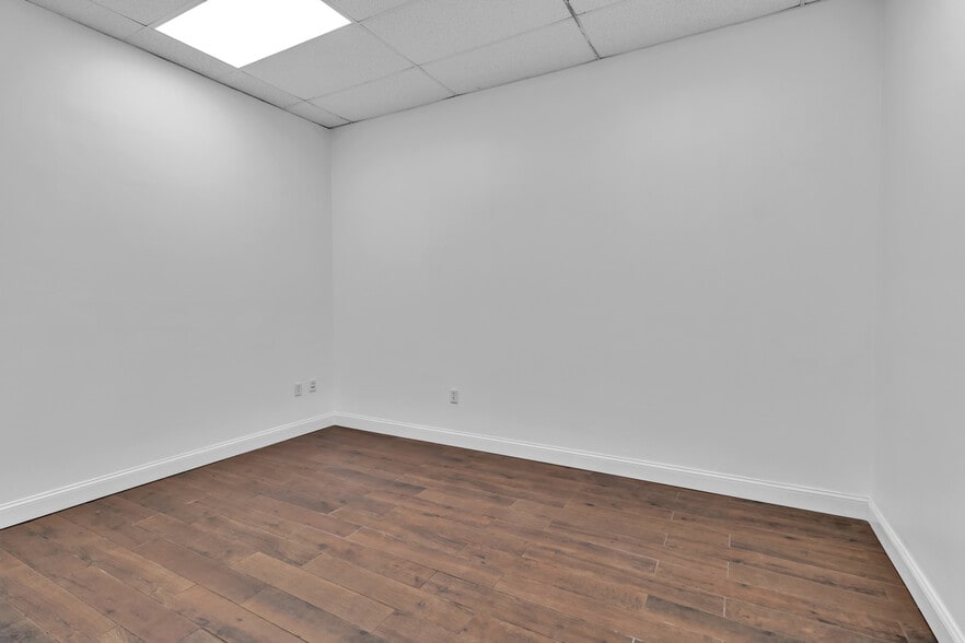 More Photos Of 2125 Beaver Ruin Rd, Norcross Unknown For Lease