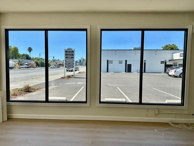 More Photos Of 481 S Bascom Ave, San Jose Storefront Retail Office For Lease