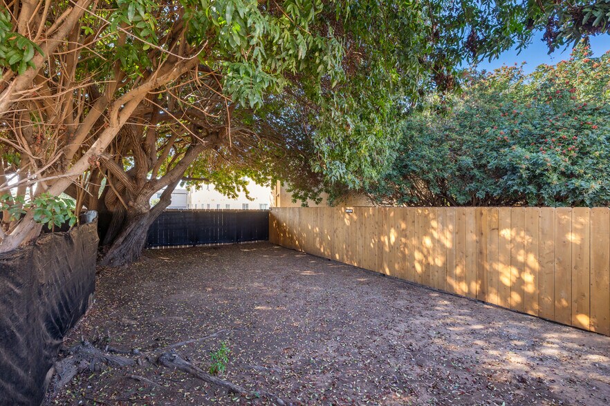 More Photos Of 1020 15th St, San Diego Apartments For Sale