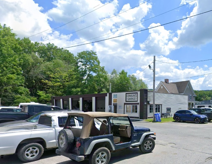 Primary Photo Of 46 Mechanic St. st, Amenia Auto Repair For Sale