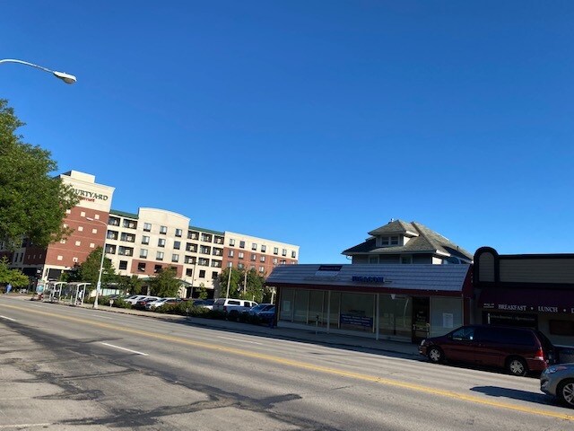 More Photos Of 1227 2nd St SW, Rochester Storefront For Lease