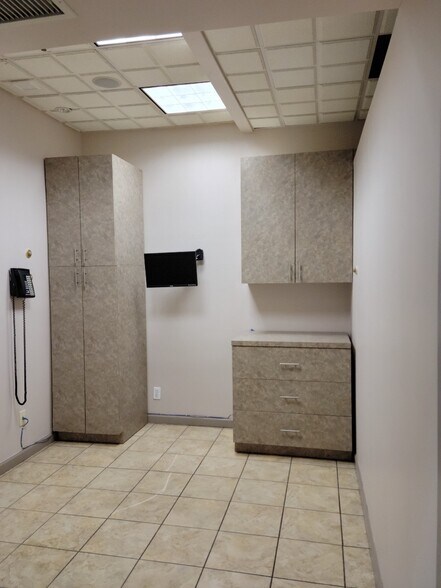 More Photos Of 8708 Justice Ave, Elmhurst Apartments For Sale