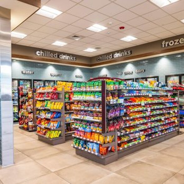 More Photos Of 316 Smithtown Blvd, Ronkonkoma Convenience Store For Sale