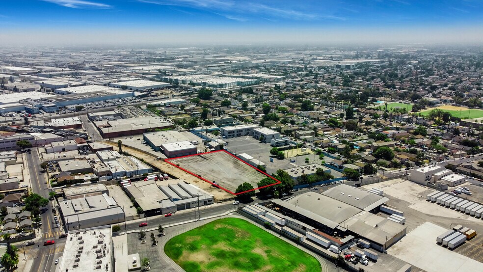 More Photos Of 2720 Compton Ave, Los Angeles Land For Sale