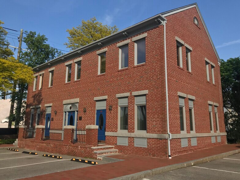 More Photos Of 500 Market St, Portsmouth Office For Sale