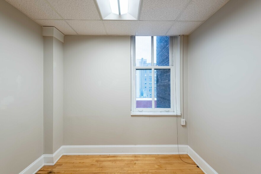 More Photos Of 19 W Hargett St, Raleigh Loft Creative Space For Lease