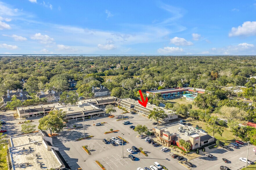 More Photos Of 31918 US Highway 19 N, Palm Harbor Unknown For Lease