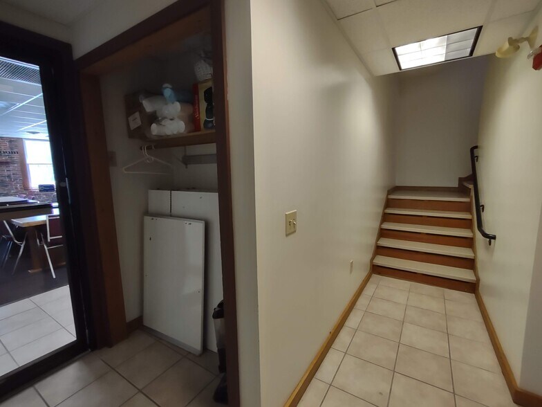 More Photos Of 1 Mill Plz, Laconia Office For Sale