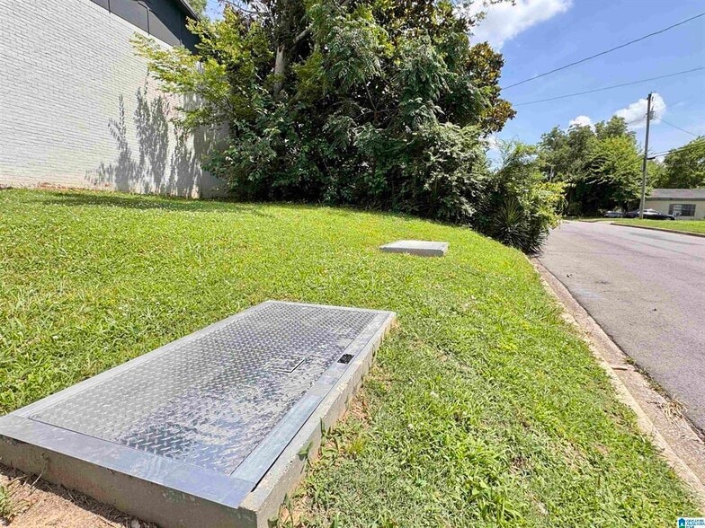 More Photos Of 1609 6th St N, Birmingham Apartments For Sale