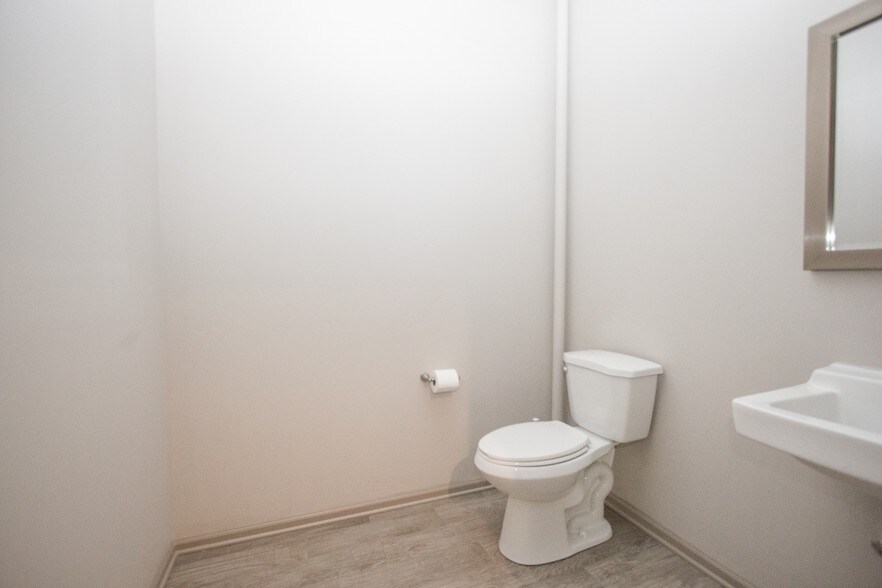 More Photos Of 4180 Providence Rd, Marietta Unknown For Lease