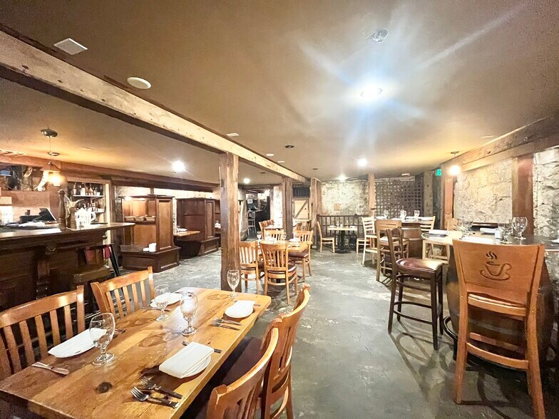 More Photos Of 2021 Smith Flat Rd, Placerville Office For Sale