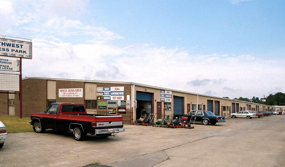 More Photos Of 6300 W Little York Rd, Houston Warehouse For Lease