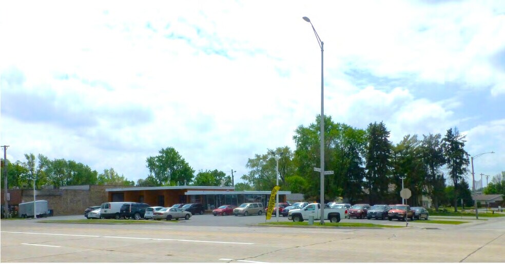 Primary Photo Of 12730 Cal Sag Rd, Crestwood Auto Repair For Sale