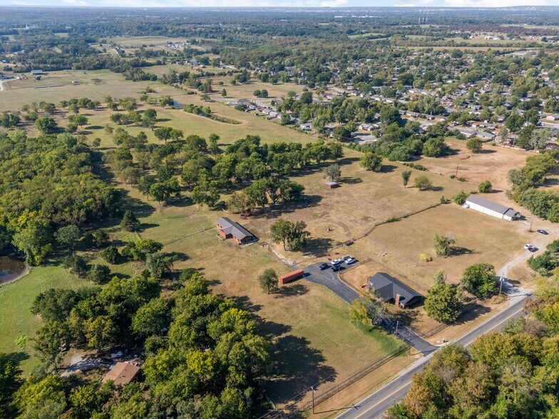 More Photos Of 17220 E Admiral Pl, Tulsa Land For Sale