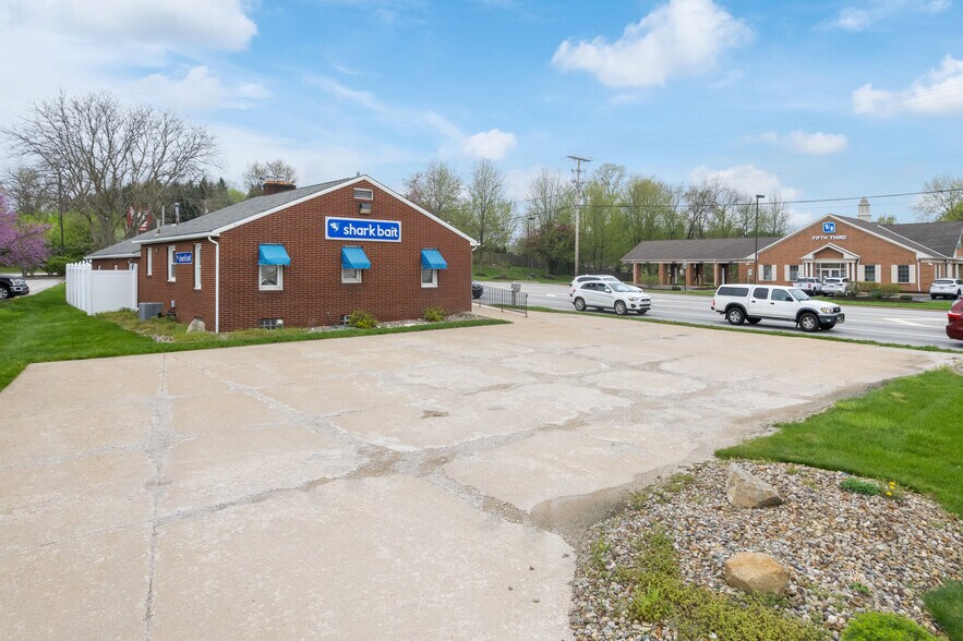 More Photos Of 5112 Portage St NW, North Canton Office For Lease