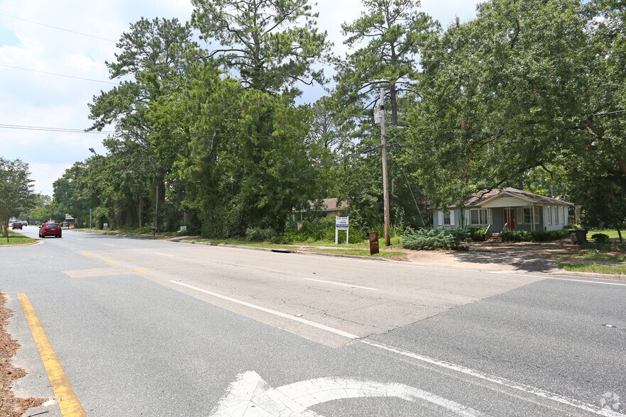 2058 Thomasville Rd, Tallahassee, FL 32308 Land For Sale